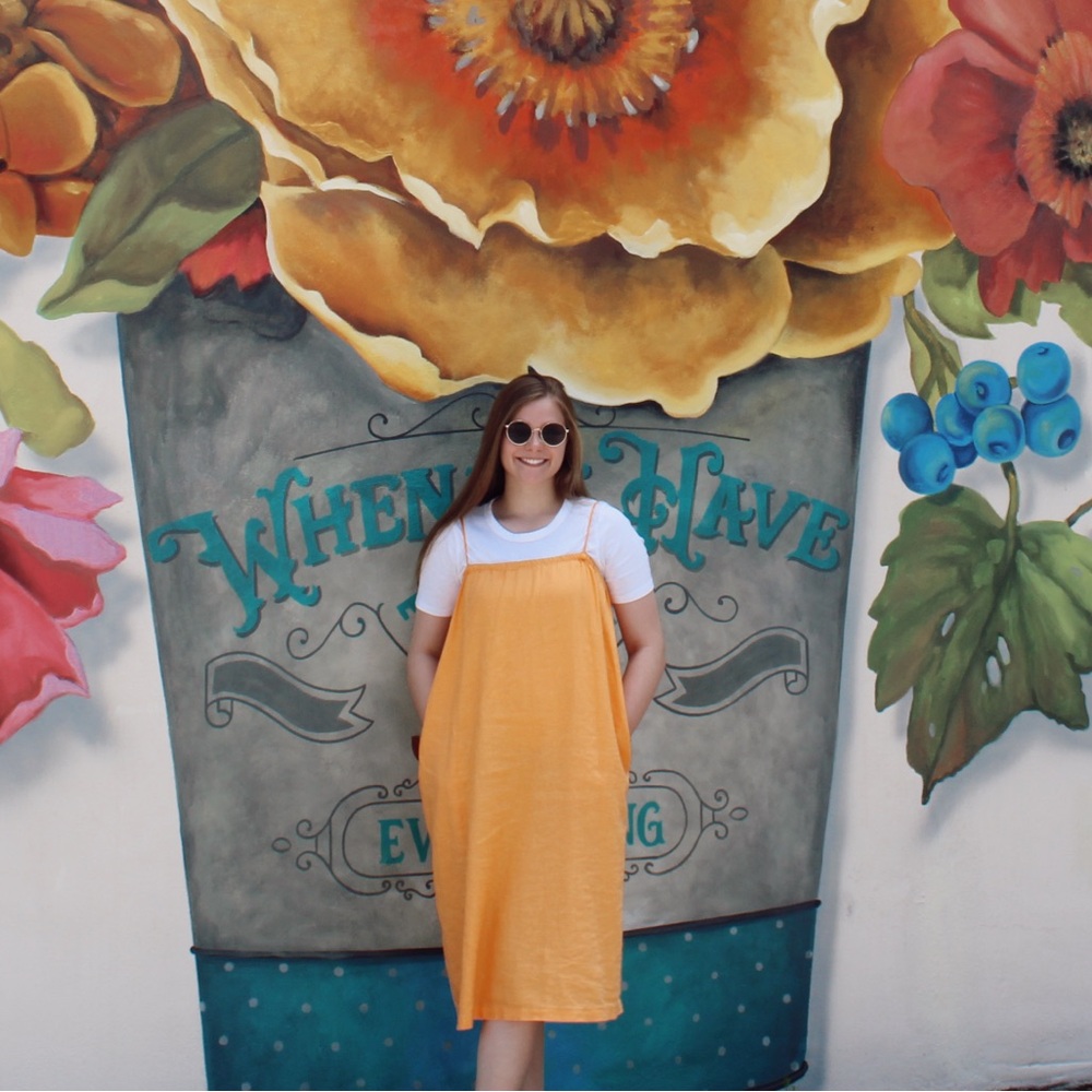 3 for 12 🎉 Universal Thread || Orange tank dress